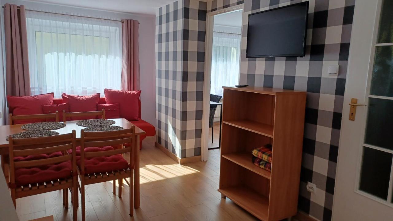 Villa Karo Леба Екстериор снимка
